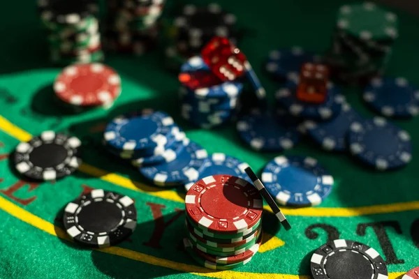 Side-by-side comparison of dollartoto togel app on Android and iOS web interface