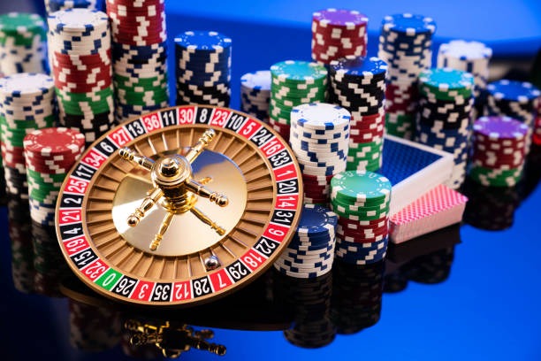 dollartoto togel slot game interface showing Aviator, Sweet Bonanza, and Fortune Tiger titles